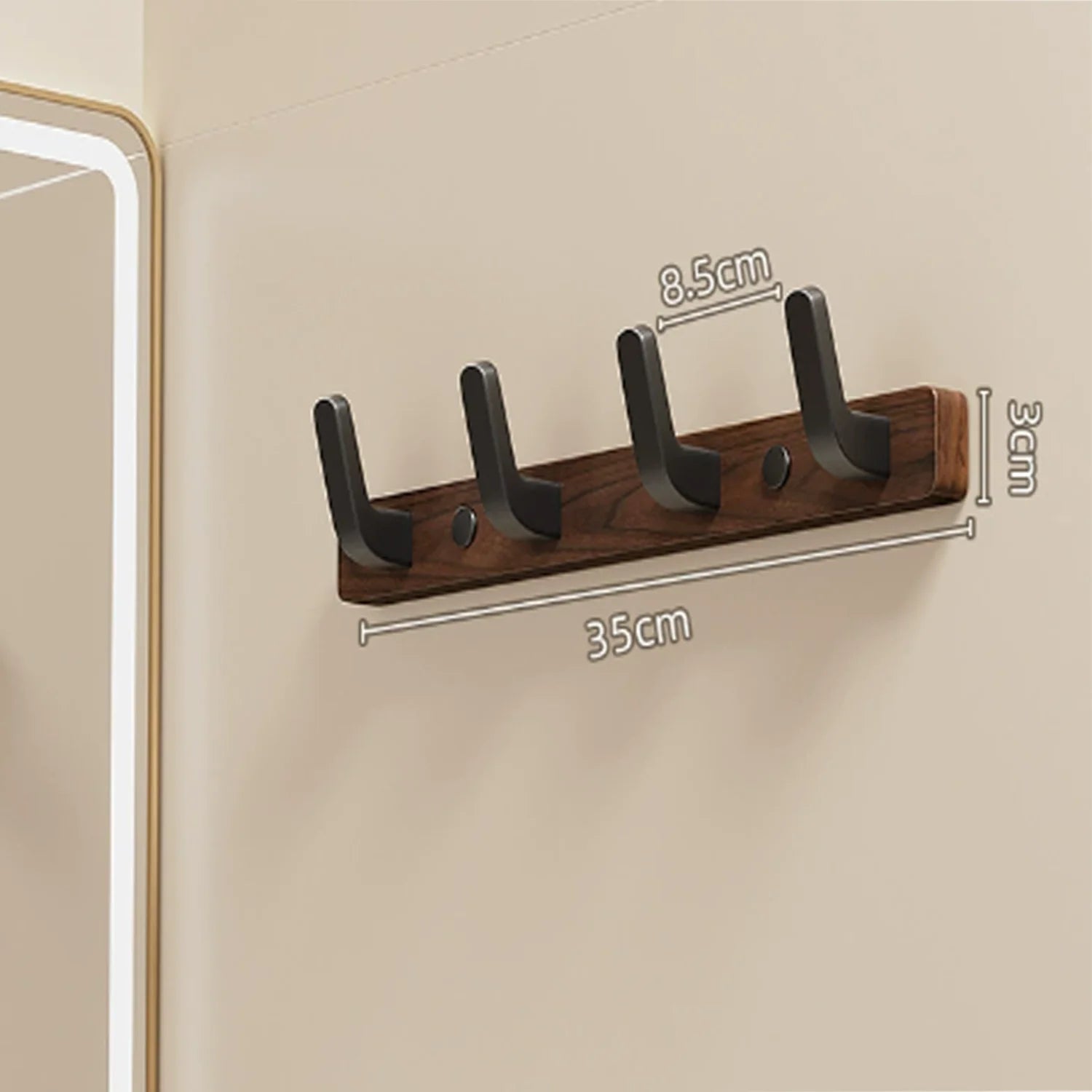 Einfache Garderobe Holz