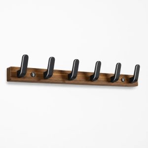 Einfache Garderobe Holz