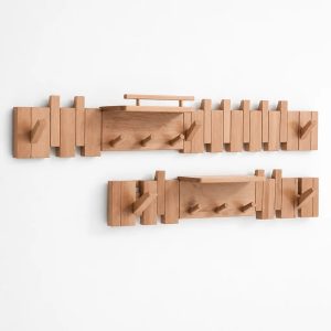 Garderobe Buche Hell