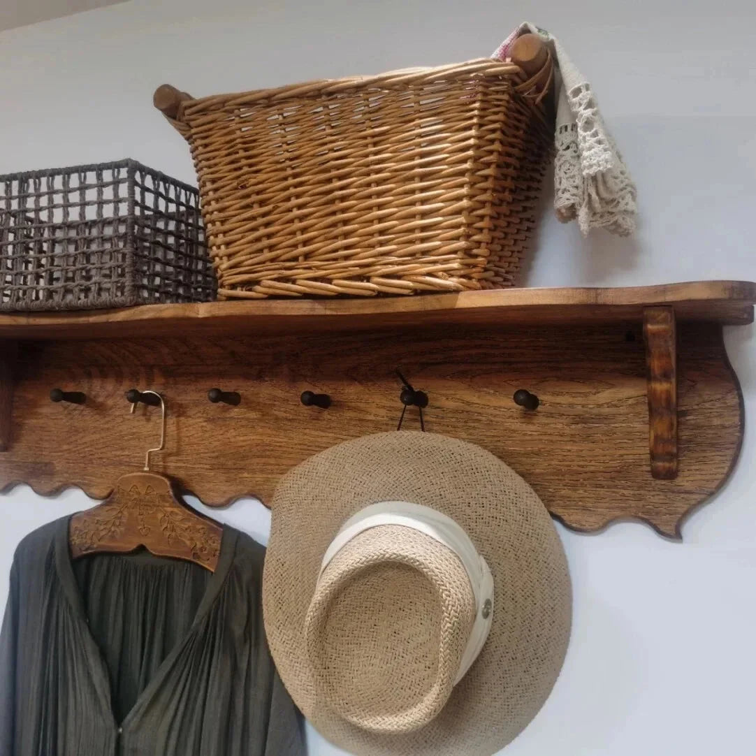 Wandgarderobe Holz Vintage